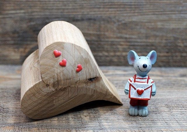 5 REDENEN OM HOUTEN SPEELGOED ALS CADEAU TE GEVEN